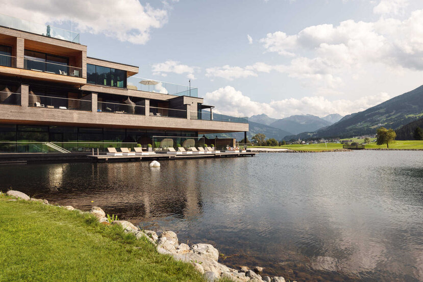 Naturbadeteich-Steg-2-Sportresidenz Zillertal