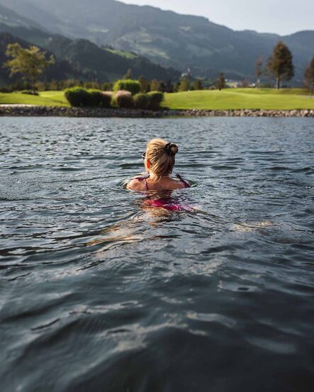 Naturbadeteich-Steg-17-Sportresidenz Zillertal